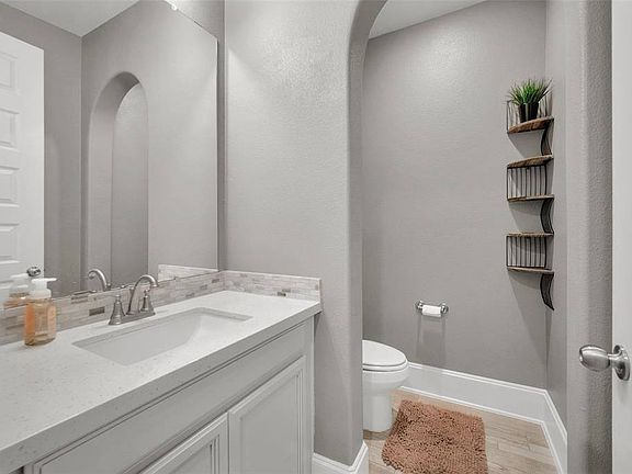 5th image of 15514 Franklin Hills Ct