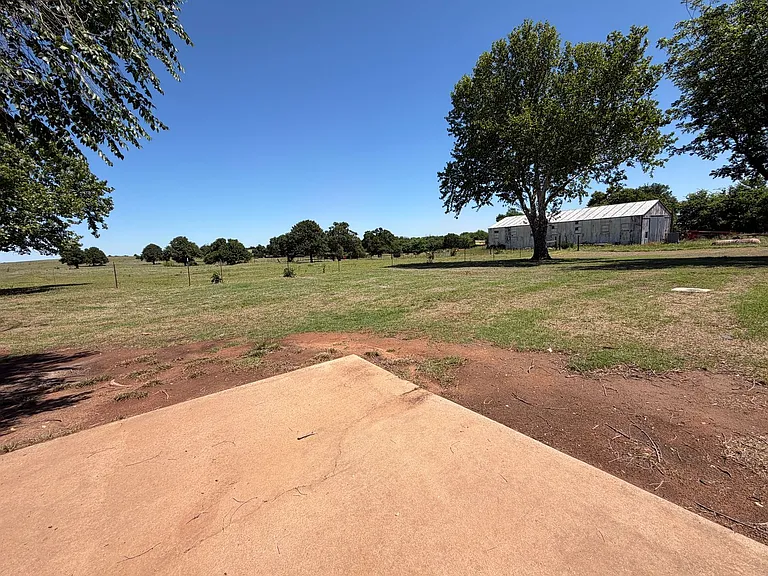 5150 W Camp Dr — Photo 23