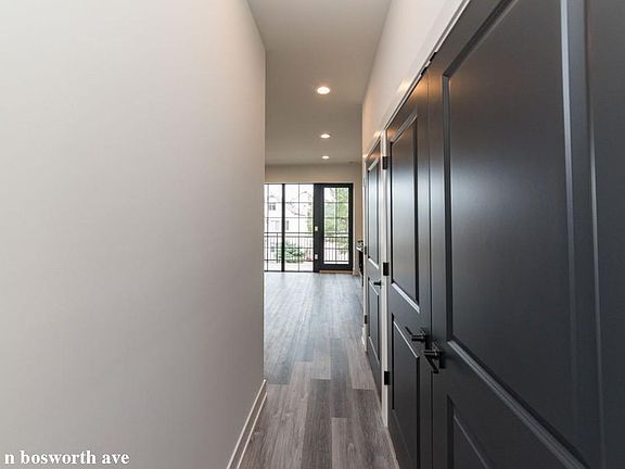 5th image of 1220 N Bosworth Ave #1324