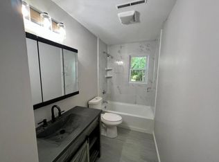 48 High Top Cir #2, Hamden, CT 06514
