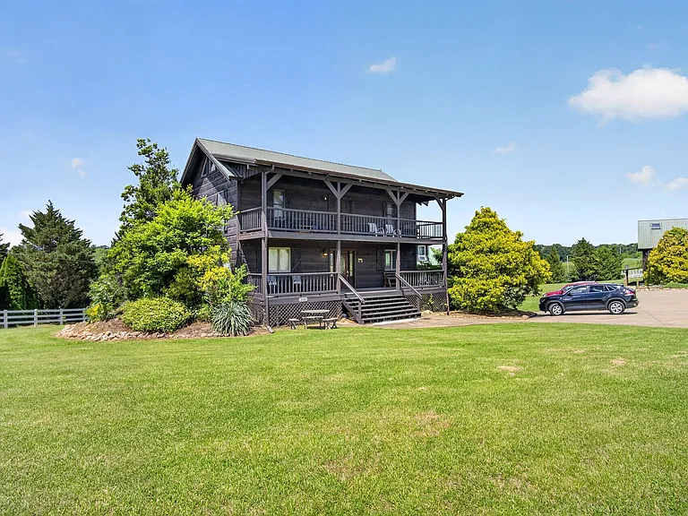 2390-2444 W Allens Bridge Rd — Photo 59