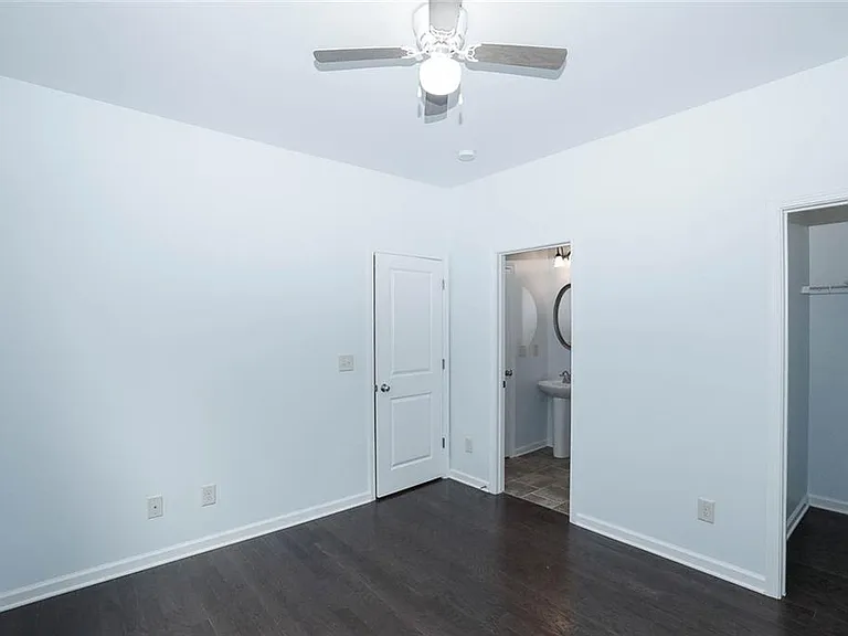 438 Privet Cir — Photo 21