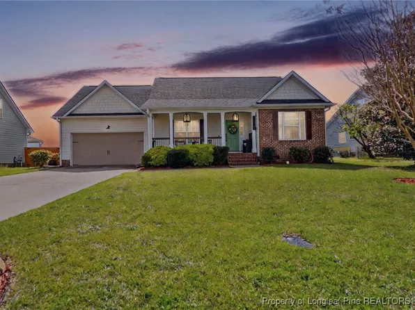 5727 Walking Trail Way, Hope Mills, NC 28348