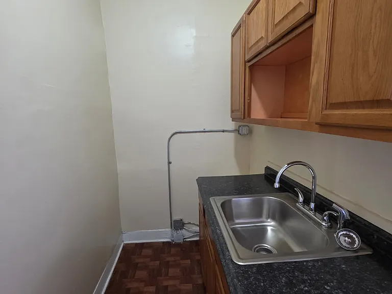 52 Dickerman St #O3L — Photo 5
