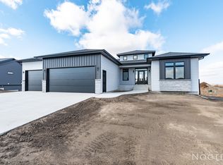 2726 Frisco Way, Bismarck, ND 58503