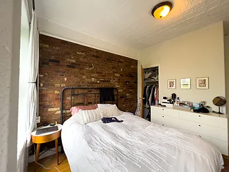 Rented by Denise Rosenblum, LREB