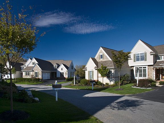 Carriage Homes Streetscape at Millcreek