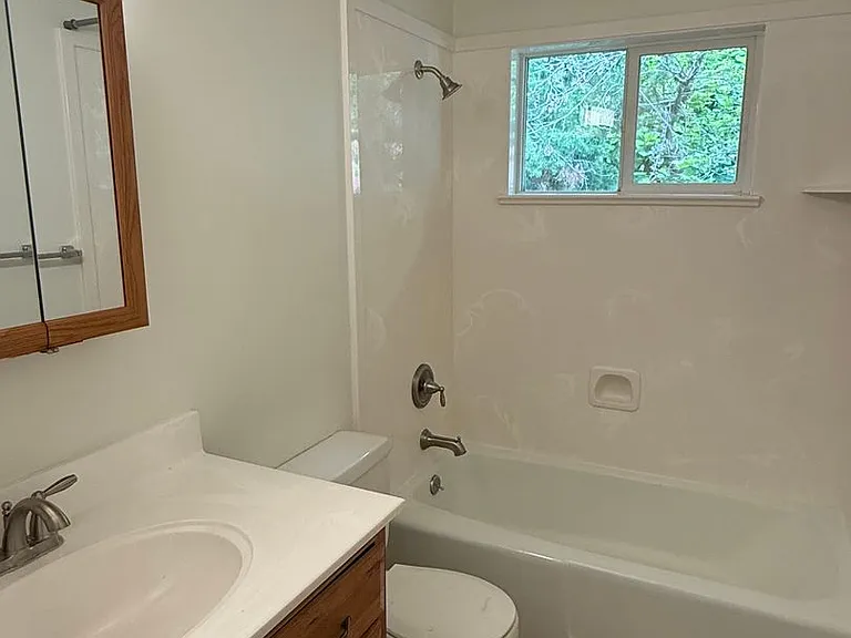 54 W Clearfield triplex — Photo 15
