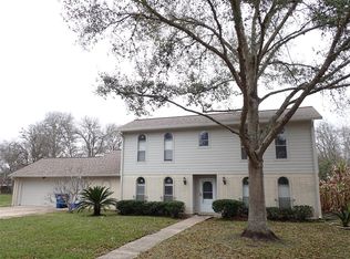 1908 W Laurel Oaks Dr, Richmond, TX 77469