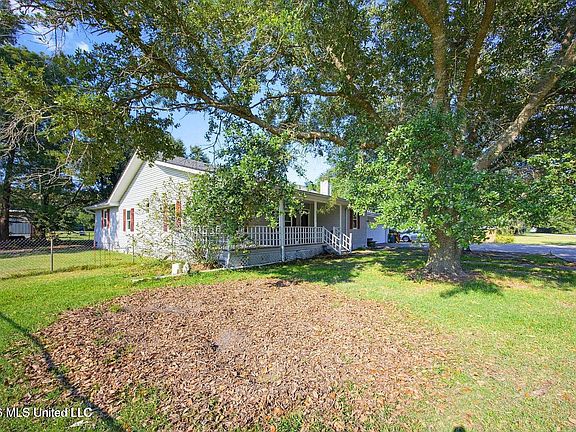 4th image of 20222 Daugherty Rd