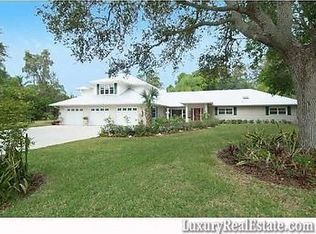 1727 Lake Shore Dr, Sarasota, FL 34231