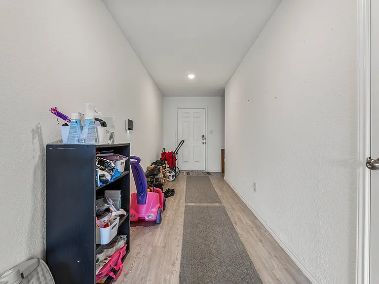 726 Tulsa Trl — Photo 20