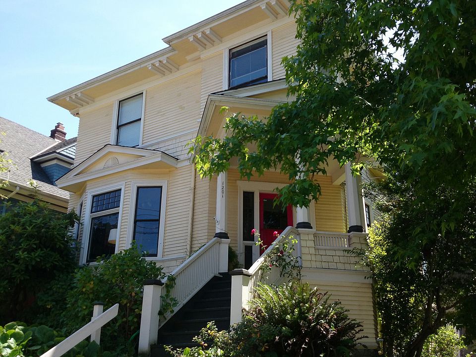 2nd image of 1201 E Howell St
