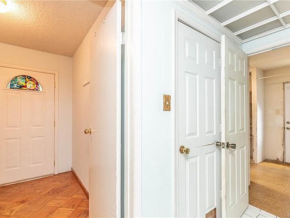 4th image of 10705 Kewbridge Ct