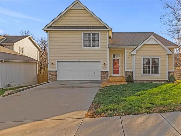 11461 Parkview Ave, Kansas City, KS 66109