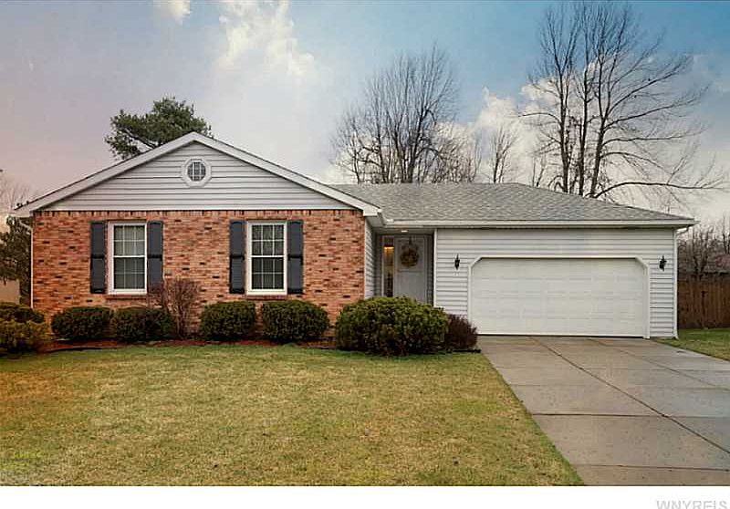 1st image of 209 Shady Grove Dr