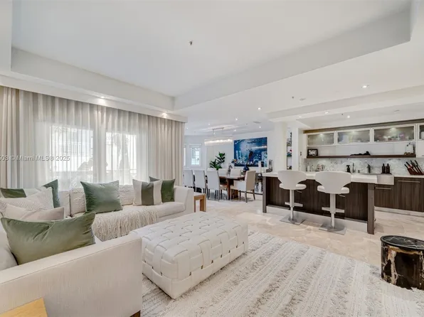 1413 Sunset Harbour Dr #208, Miami Beach, FL 33140