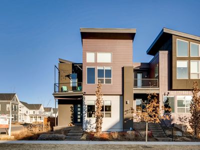 5498 Valentia St, Denver, CO, 80238