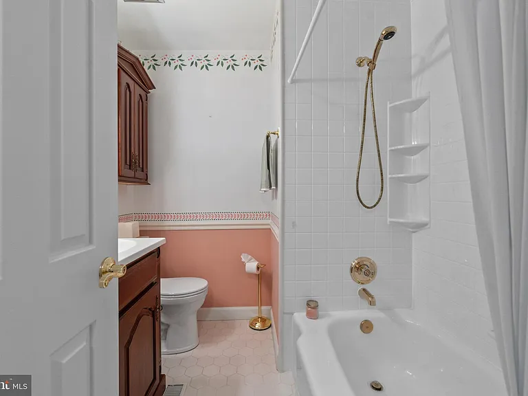 330 Harlan Sq #A-6 — Photo 20