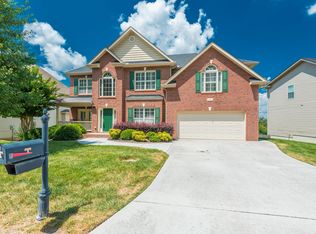 10365 Harrison Springs Ln, Knoxville, TN 37932