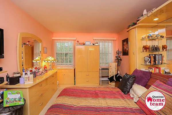 Sold by Keller Williams Realty Landmark II | media 6