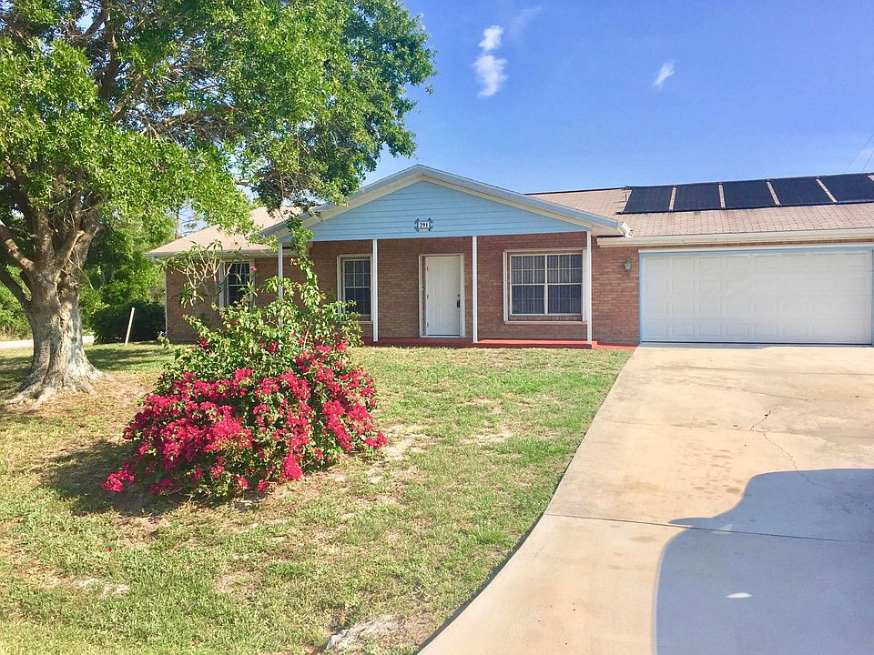 1st image of 291 SW Oakridge Drive
