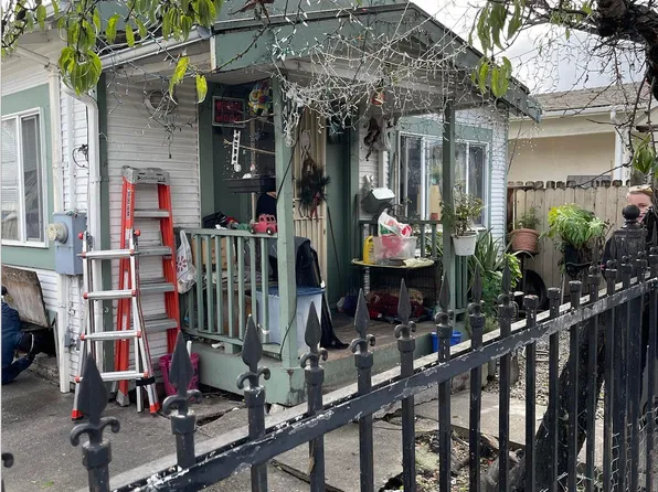 1042 72nd Ave, Oakland, CA 94621