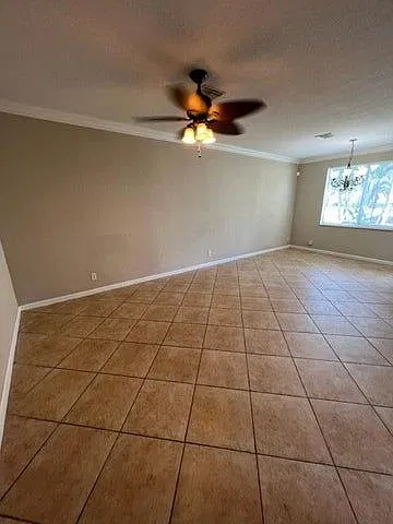 3 bed, 2.5 bath, 1684 sqft, $2,700 — Photo 3