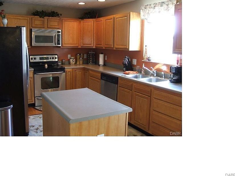 2nd image of 264 Fryer Ct
