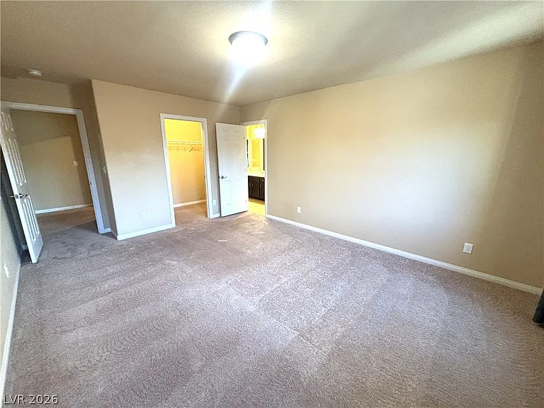 6435 Grande River Ct — Photo 60