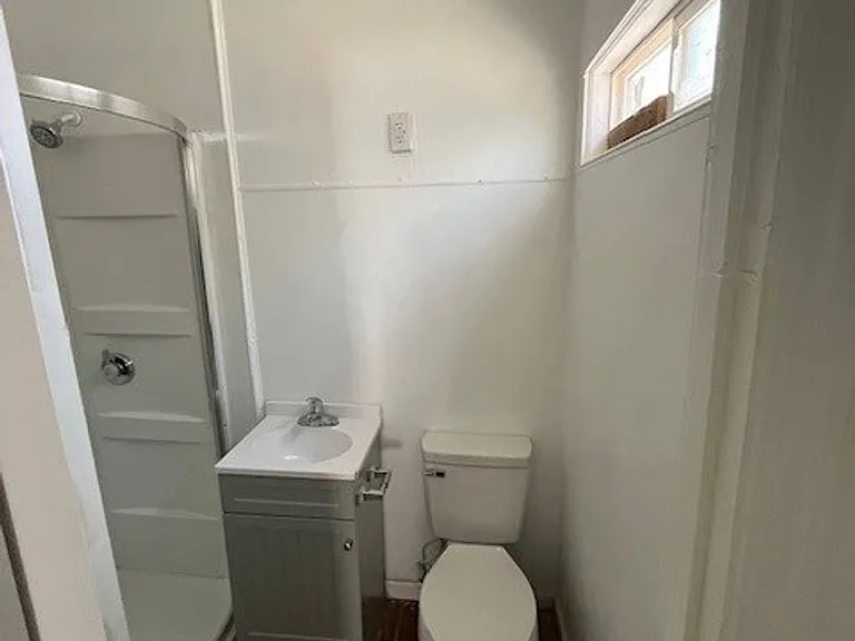 2344 W Walnut Ave — Photo 11