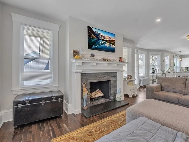 15 Clearview Ave #2 — Photo 9