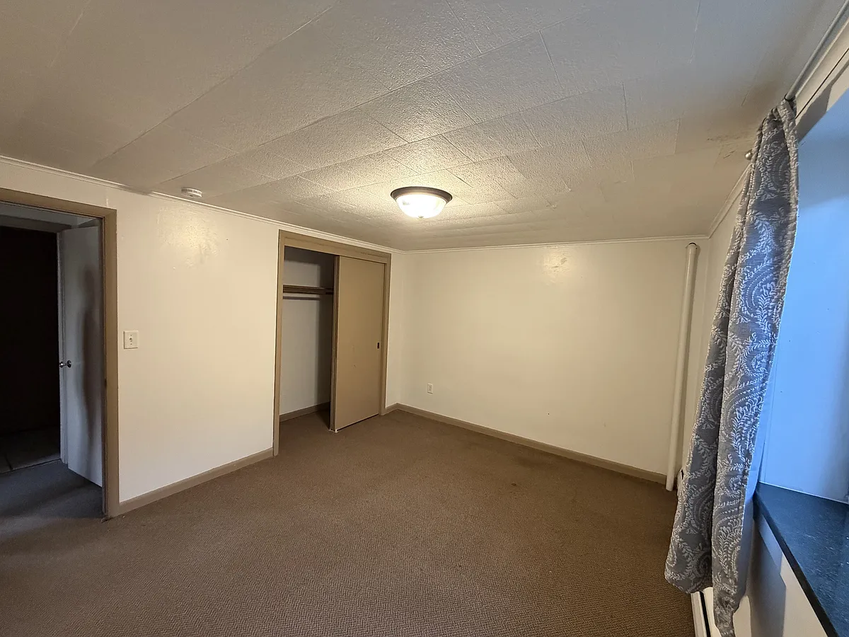 Building Photo - 1245 High Bluff St #1