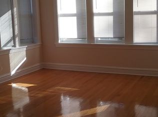 5124 Wright Ter APT 2, Skokie, IL 60077