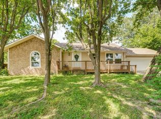 905 April Dr, Ozark, MO 65721