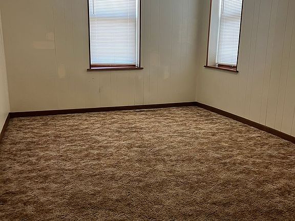 4th image of 401 Chestnut St #411