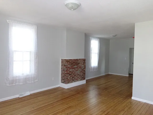 204 S 27th St — Photo 5