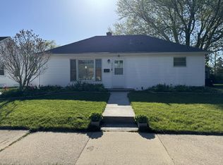 3212 Ruby Ave, Racine, WI 53402