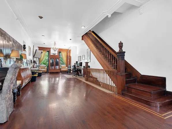 247 W 136th St, New York, NY 10030