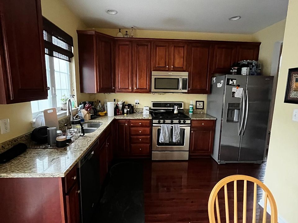 42906 Pamplin Ter BASEMENT, Chantilly, VA 20152 Zillow