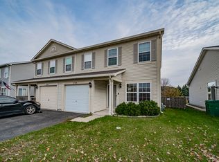 735 Zachary Dr, Romeoville, IL 60446