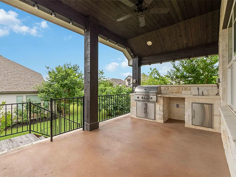 401 Sitlington Ln — Photo 27