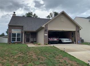 122 Meridian Gardens Ln, Indianapolis, IN 46227