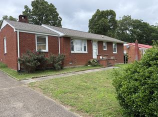 563 Ashe Ave, New Johnsonville, TN 37134