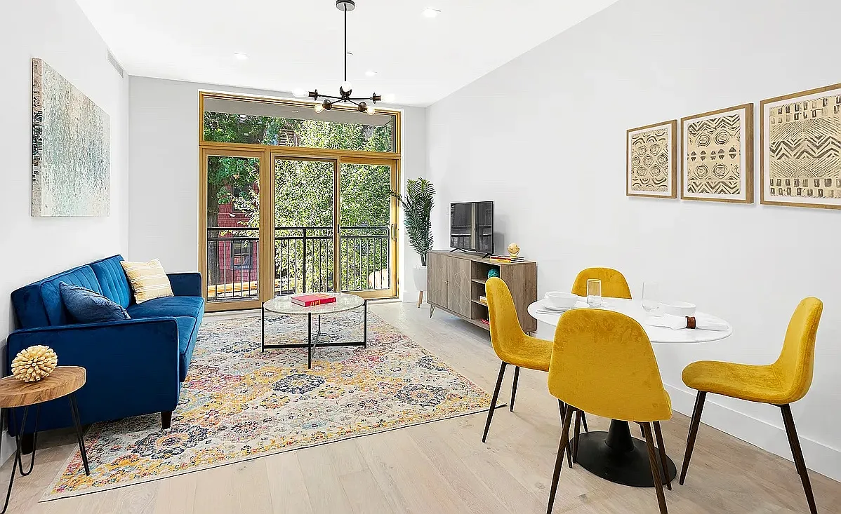 20 Arion Place — Photo 2