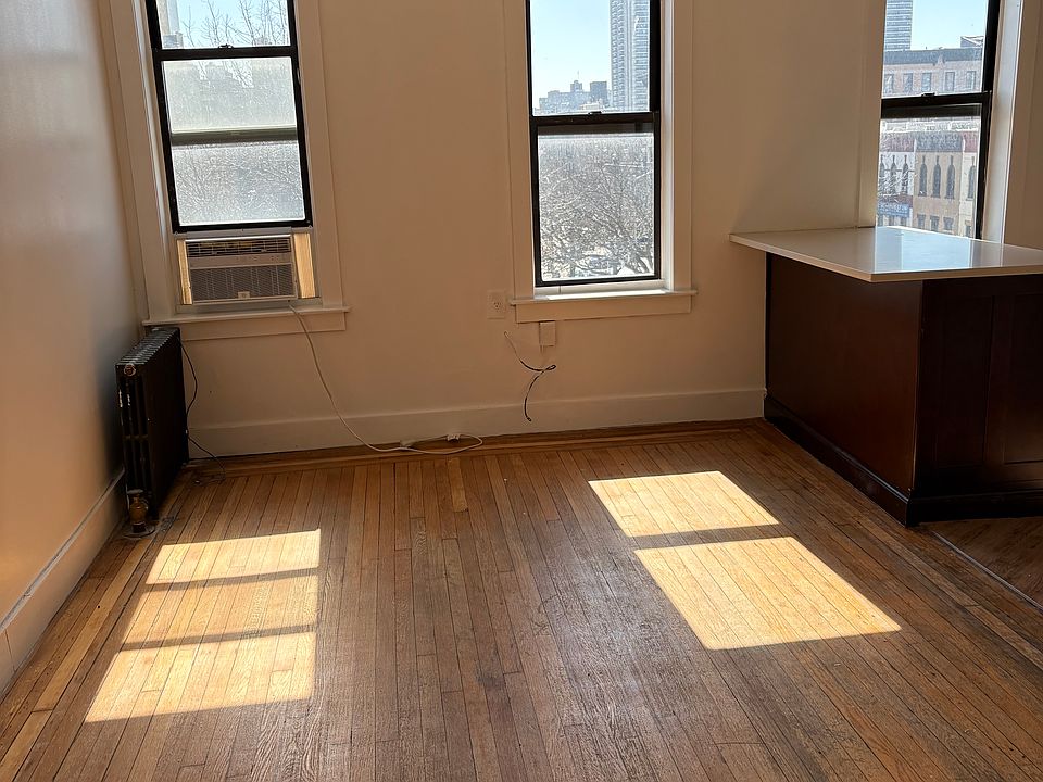 1st image of 521 W 185th St APT 3B