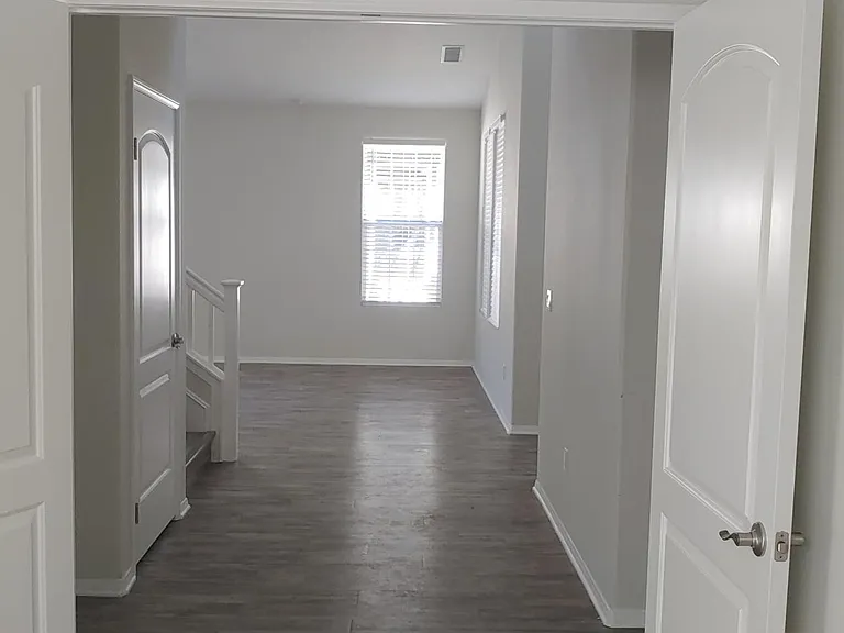 7839 W Manchester Ave — Photo 19