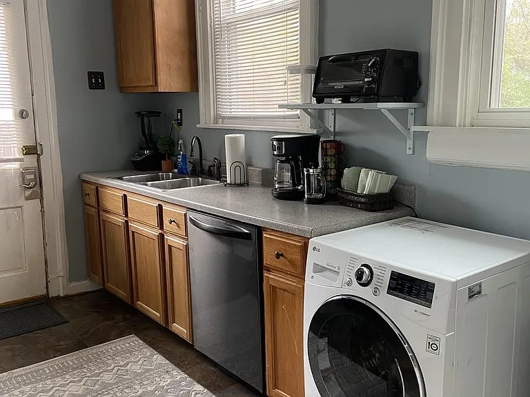 4264 Williamson Pl #1 — Photo 4