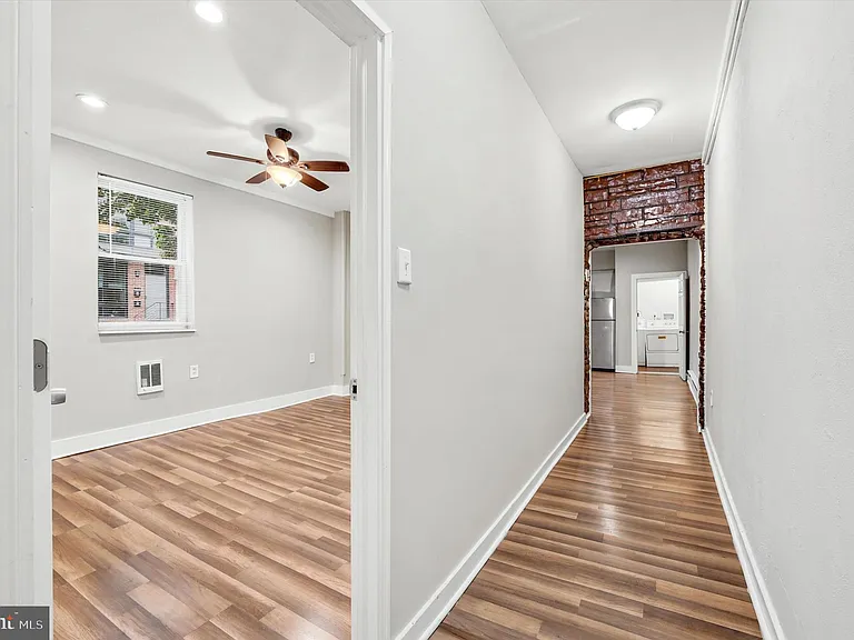 2200 Coral St #1 — Photo 9