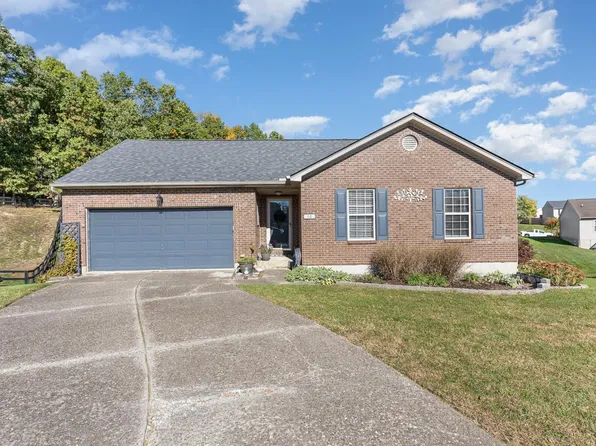 10 N Brushwood Ct, Alexandria, KY 41001